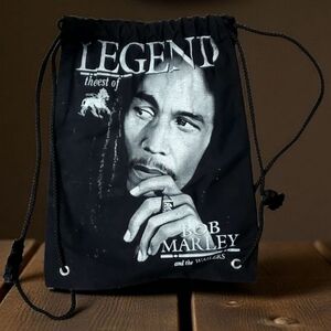 Legend: the best of Bob Marley and the Wailers Drawstring Bag